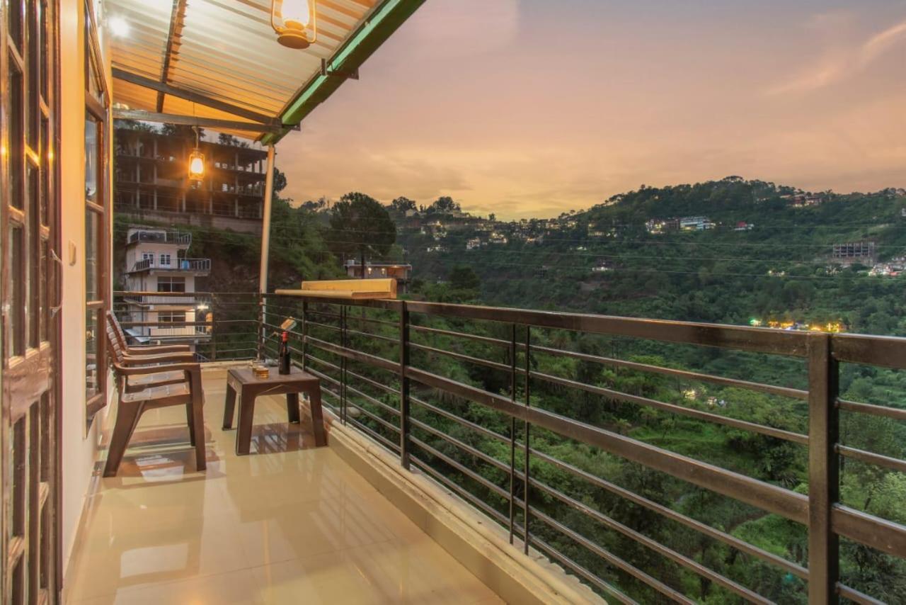Mountain Height Kasauli Apartment Екстериор снимка
