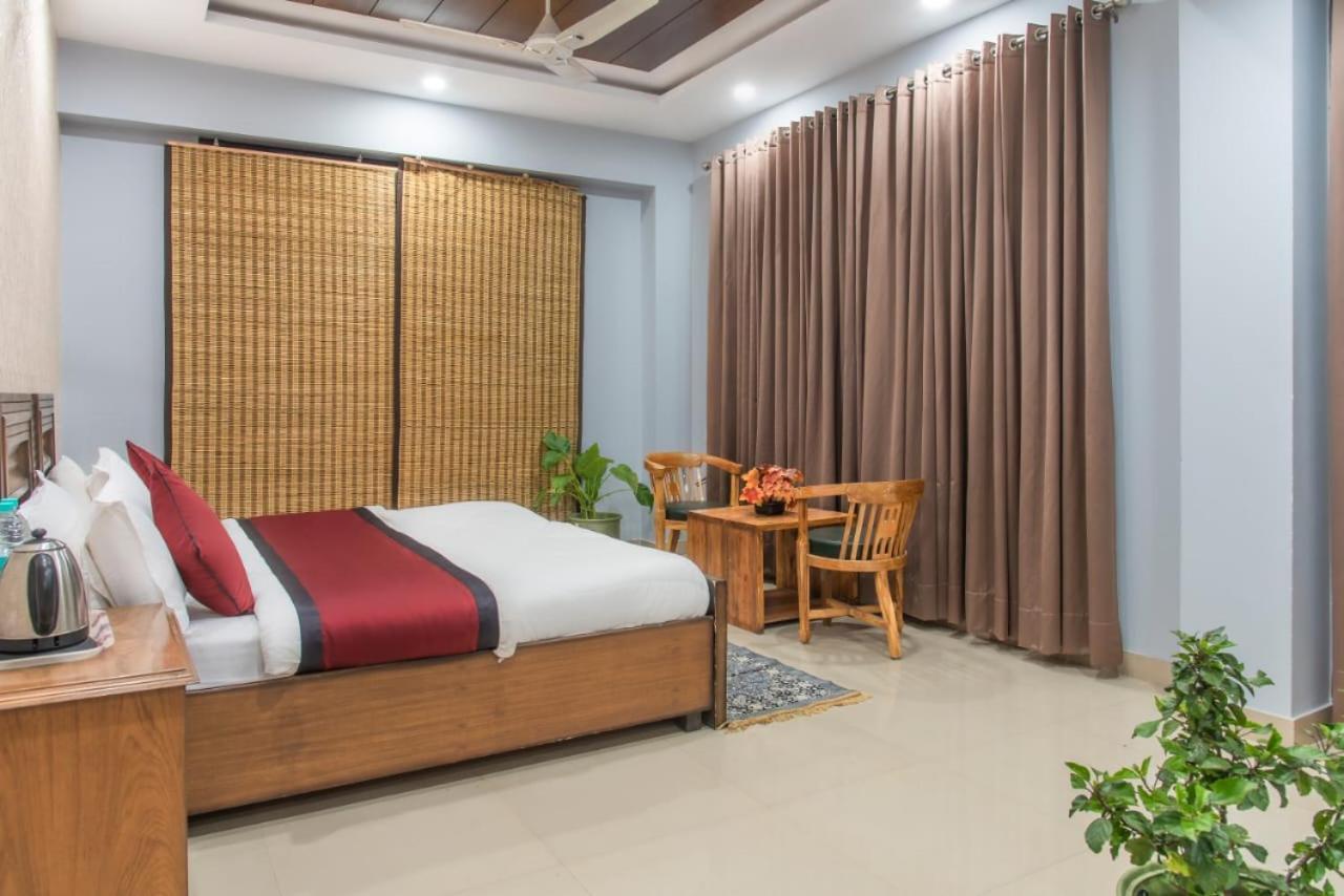 Mountain Height Kasauli Apartment Екстериор снимка