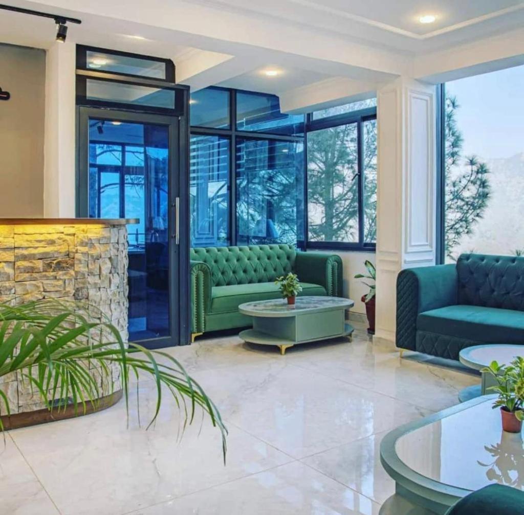 Mountain Height Kasauli Apartment Екстериор снимка